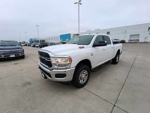Used 2021 RAM 2500 Big Horn image 8