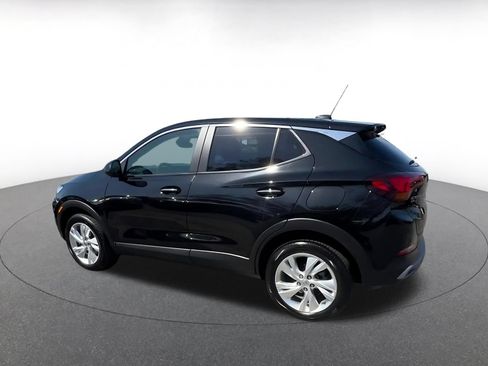 Used 2025 Buick Encore GX Preferred AWD/4WD image 10