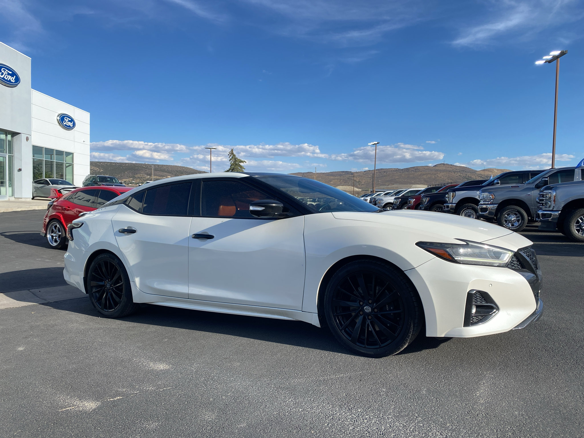 Used 2019 Nissan Maxima Platinum w/ Reserve Package FWD image 14