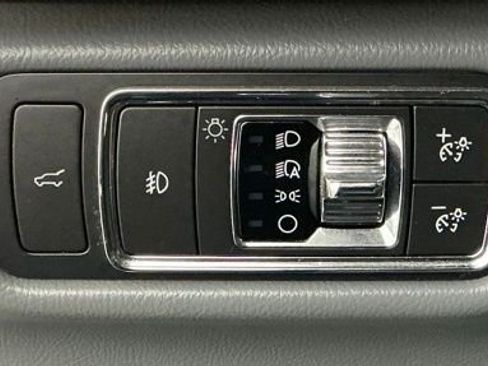 Used 2020 Lincoln Aviator Reserve w/ Elements Package Plus RWD image 13