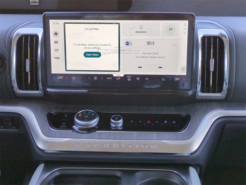 New 2025 Ford Expedition Platinum w/ Platinum Ultimate Package image 18