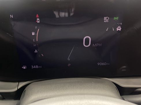 Used 2025 Buick Envista Preferred w/ Convenience I Package FWD image 5