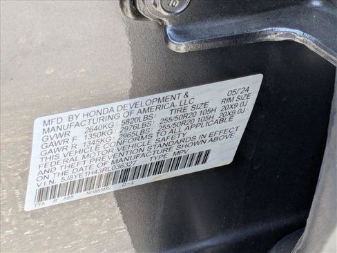 Used 2024 Acura MDX SH-AWD w/ Technology Package image 30