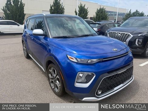 Used 2020 Kia Soul X-Line FWD image 3