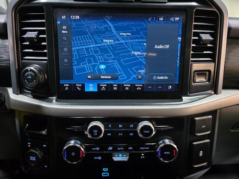 Used 2024 Ford F150 XLT image 34