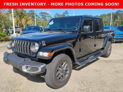 Certified 2024 Jeep Gladiator Sport image 1