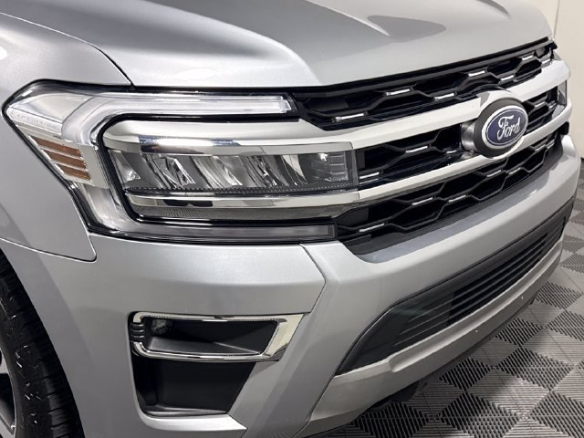 Used 2023 Ford Expedition Max Limited AWD/4WD image 38