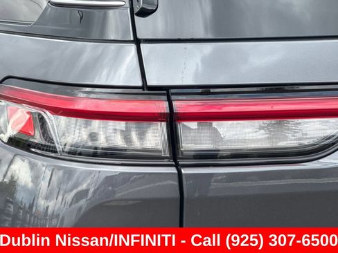 Used 2023 Jeep Grand Cherokee 4WD 4xe w/ Luxury Tech Group II image 51