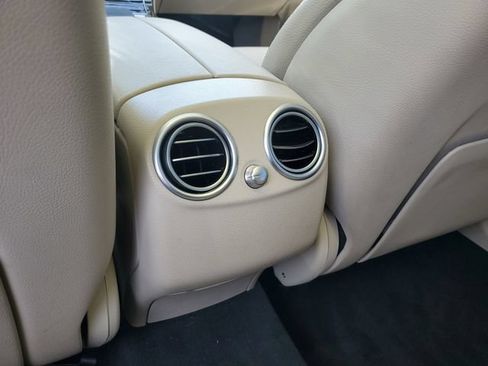 Used 2021 Mercedes-Benz GLC 300 image 26