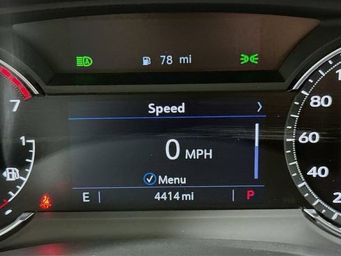 Used 2025 Cadillac XT6 Luxury FWD image 12