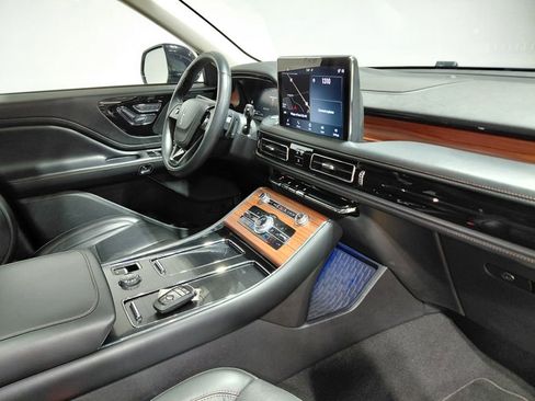 Used 2024 Lincoln Aviator Reserve image 27