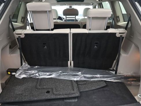 Used 2019 Volkswagen Atlas SE image 14