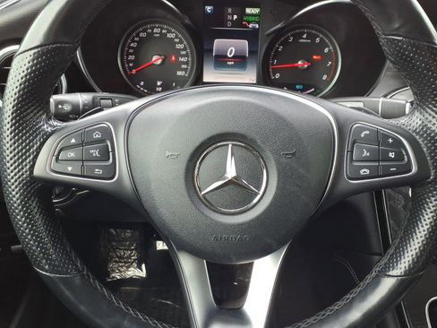 Used 2019 Mercedes-Benz GLC 350e 4MATIC image 13