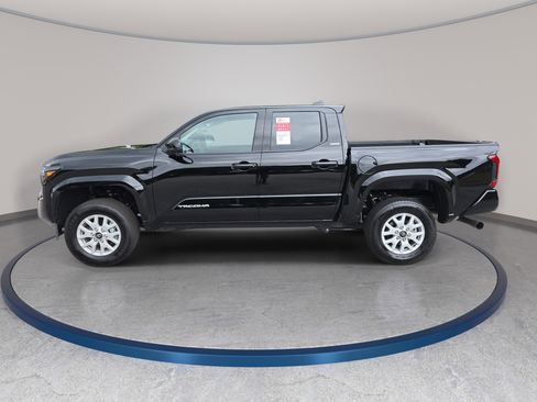 New 2026 Toyota Tacoma SR5 RWD image 8