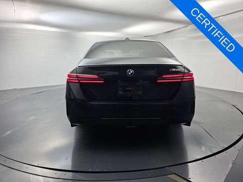 Used 2025 BMW i5 M60 w/ Premium Package AWD/4WD image 5