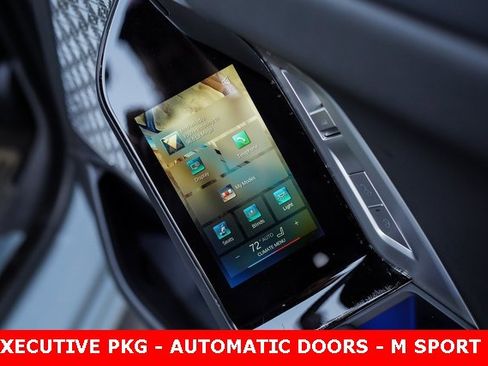 Used 2023 BMW 760i xDrive 760i xDrive w/ Executive Package image 38