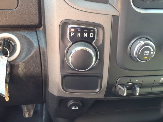 Used 2022 RAM 1500 Tradesman w/ Chrome Appearance Group RWD image 14