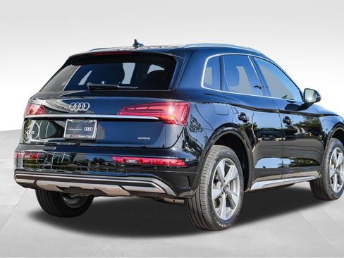Certified 2023 Audi Q5 2.0T Premium w/ Convenience Package AWD/4WD image 9