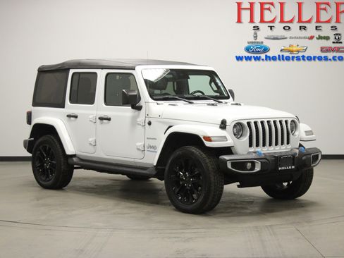 Used 2022 Jeep Wrangler Unlimited Sahara w/ Cold Weather Group image 1