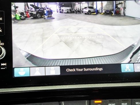 Used 2025 Honda Odyssey EX-L image 35