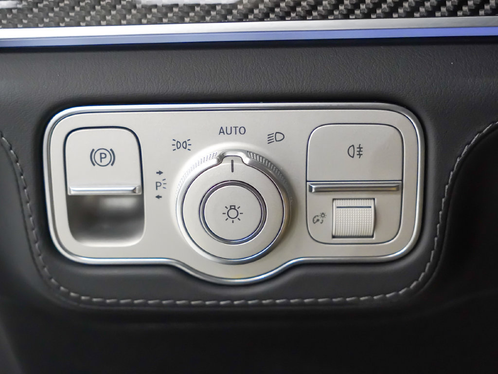 Used 2023 Mercedes-Benz GLS 63 AMG 4MATIC image 25