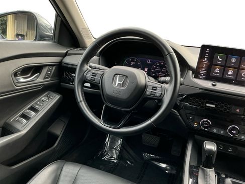 Used 2023 Honda Accord EX-L image 12