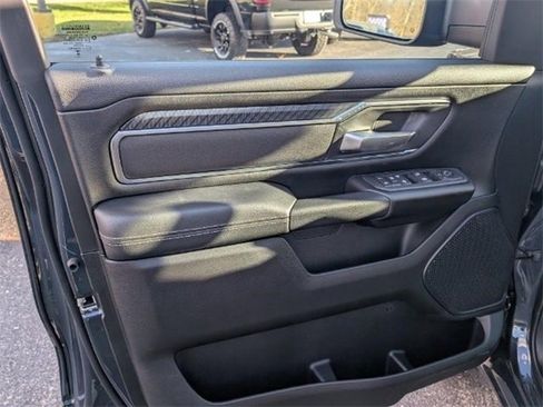 New 2026 RAM 1500 4x4 Crew Cab image 15
