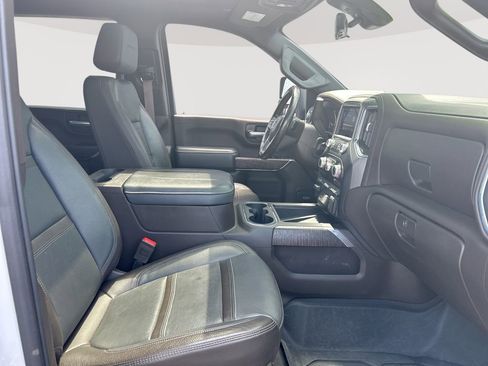 Used 2023 GMC Sierra 3500 Denali w/ Denali Ultimate Package AWD/4WD image 31