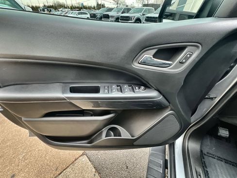 Used 2022 GMC Canyon AT4 w/ Trailering Package image 15