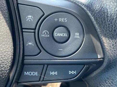 Used 2024 Toyota Corolla LE FWD image 27