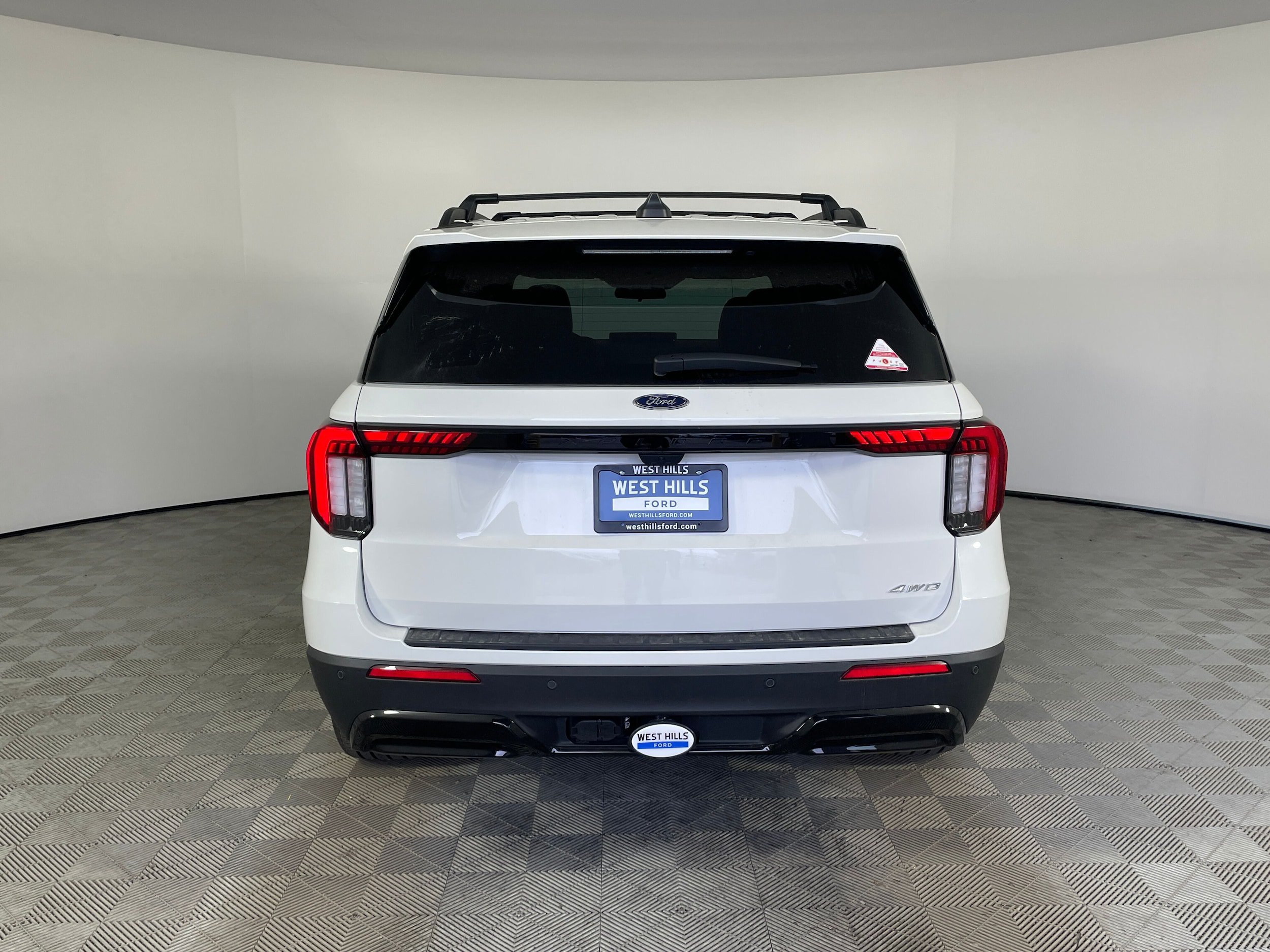 New 2026 Ford Explorer ST-Line w/ ST-Line Street Pack AWD/4WD image 11
