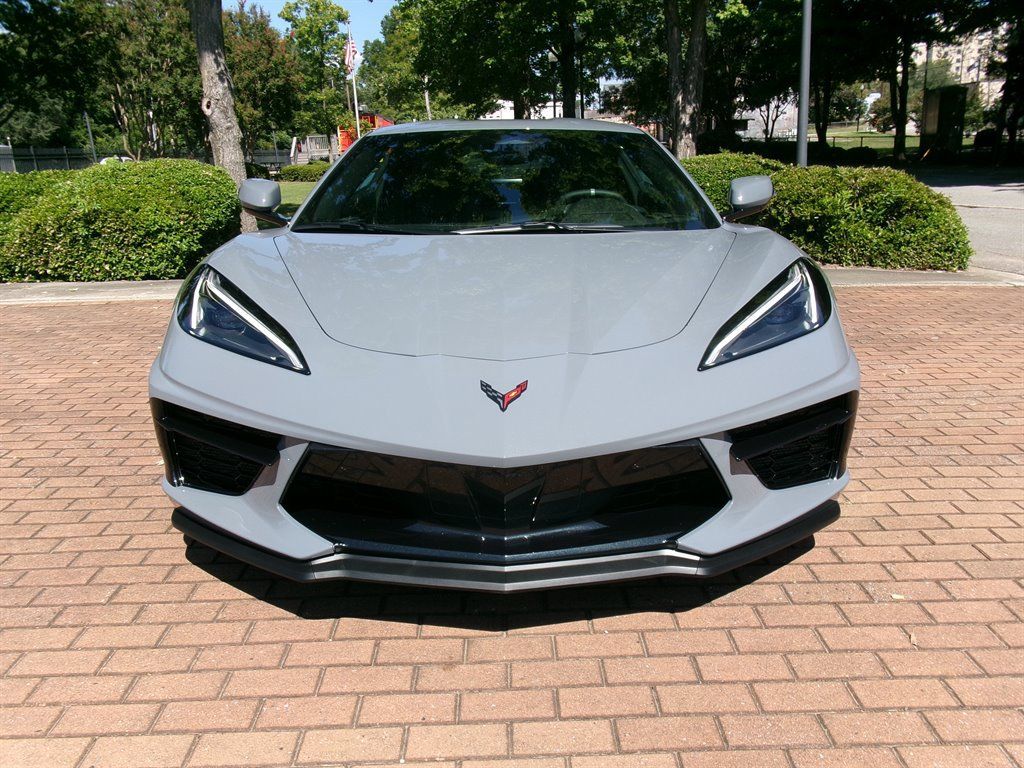 Used 2024 Chevrolet Corvette Stingray Coupe w/ Z51 Performance Package RWD image 2