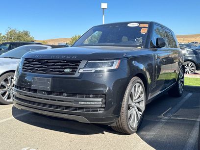 Used 2023 Land Rover Range Rover SE