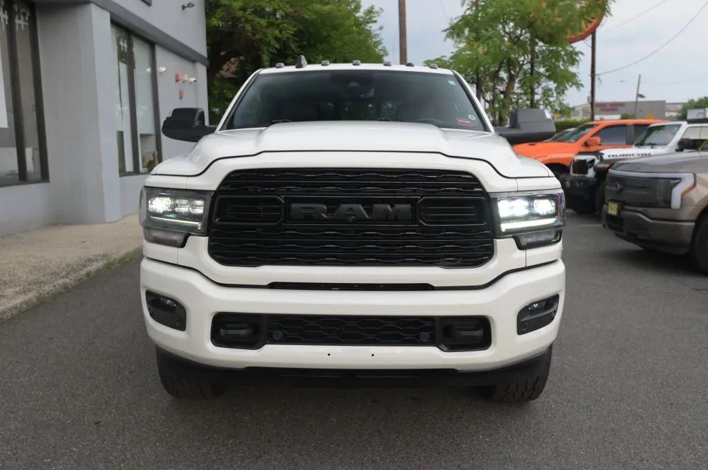 Used 2022 RAM 3500 Limited AWD/4WD image 8