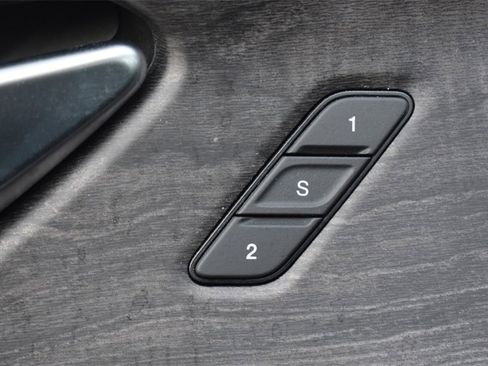 Used 2023 Jeep Grand Cherokee L Limited image 27