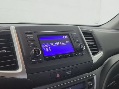 Used 2019 Honda Ridgeline RT image 26