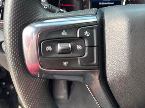 Used 2025 Chevrolet Blazer LT image 17