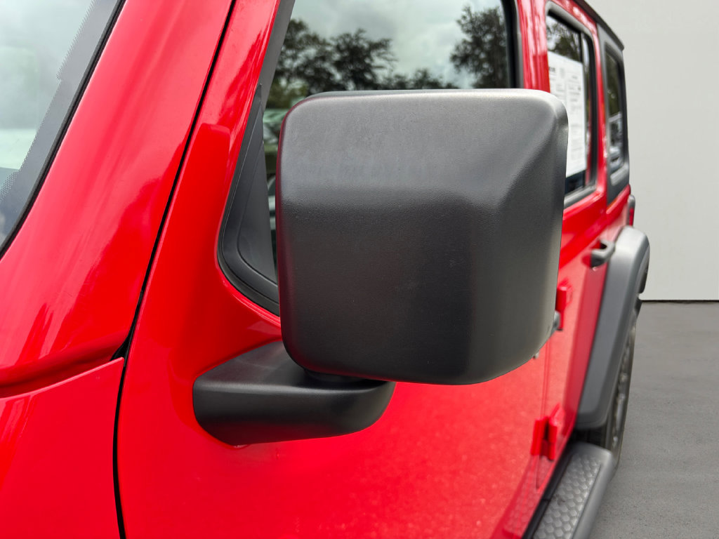 Used 2024 Jeep Wrangler Unlimited Sport AWD/4WD image 11