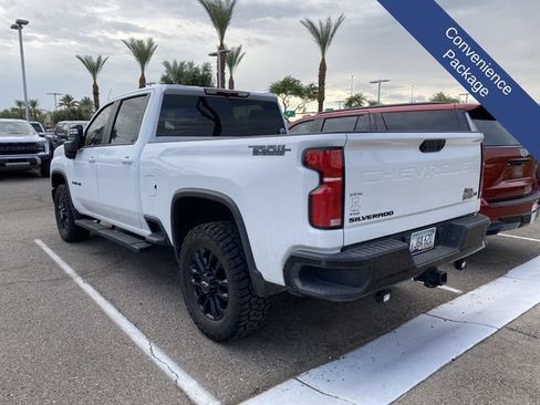 Used 2025 Chevrolet Silverado 2500 LT w/ Trail Boss Package AWD/4WD image 9