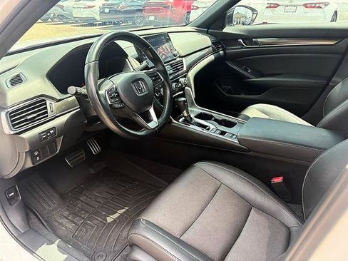 Used 2022 Honda Accord Sport image 13