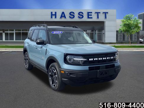 Used 2023 Ford Bronco Sport Outer Banks w/ Tech Package AWD/4WD image 1