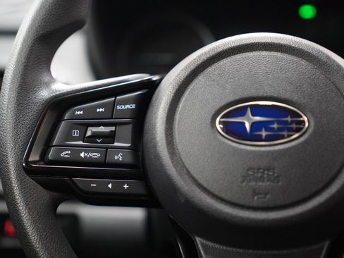 Used 2024 Subaru Crosstrek 2.0i Premium image 19