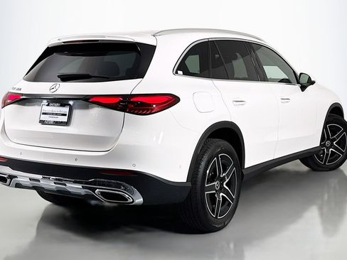 New 2026 Mercedes-Benz GLC 300 image 11