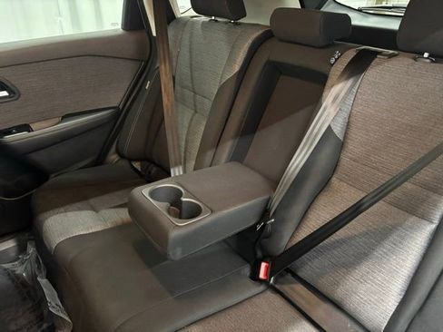 Used 2023 Nissan Rogue SV image 22