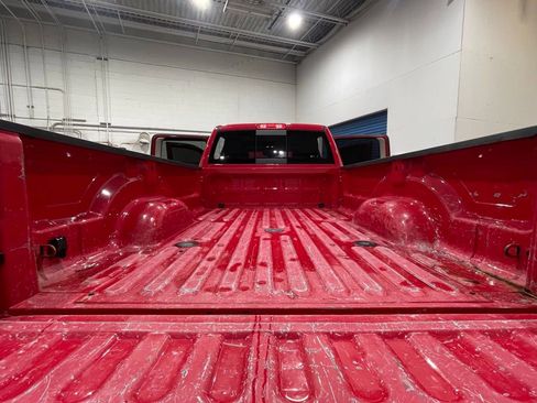 Used 2017 RAM 3500 Big Horn image 38