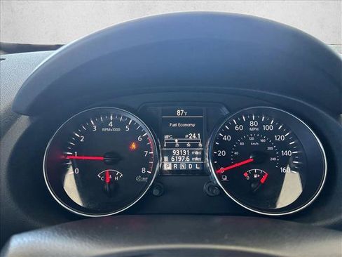 Used 2013 Nissan Rogue S w/ Special Edition Pkg AWD/4WD image 14