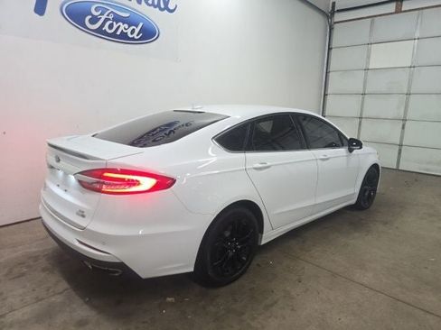 Certified 2019 Ford Fusion SE w/ Equipment Group 151A AWD/4WD image 8