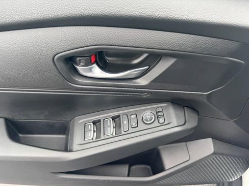 Certified 2025 Honda Accord LX image 20