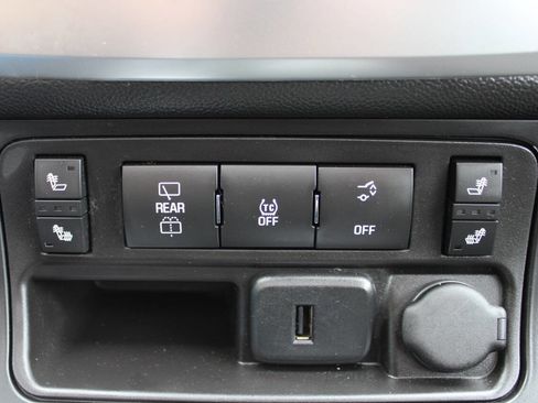 Used 2016 GMC Acadia SLE AWD/4WD image 36