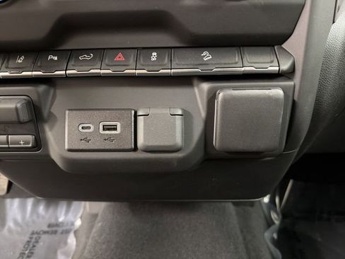 Certified 2025 Chevrolet Silverado 2500 Custom w/ Custom Value Package image 25